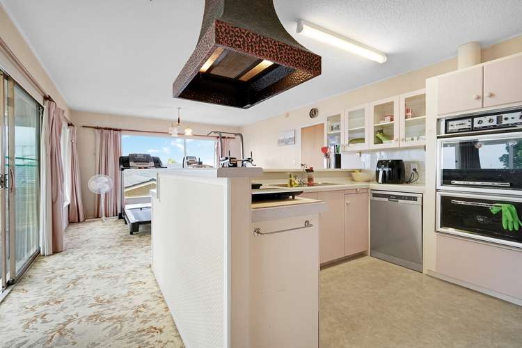 16 Taitua Drive Te Atatu South_6