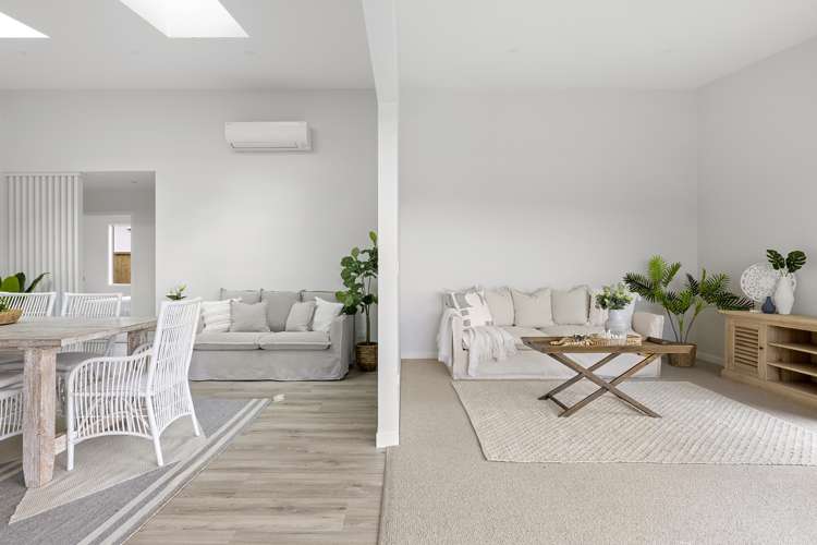 66 Saint Pauls Drive Brookfield_6