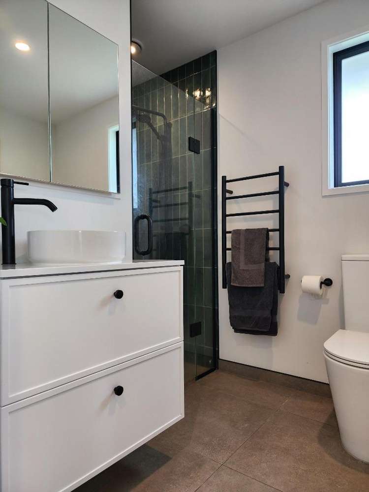 63 Wairau Road Oakura_14