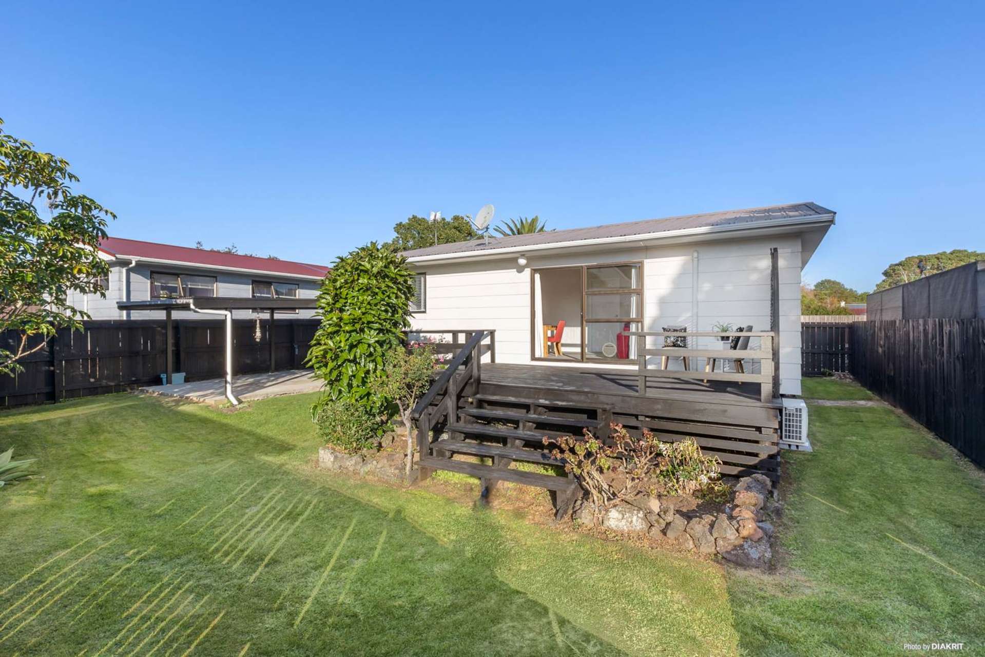 2/16 Saint Lukes Road Mount Albert_0