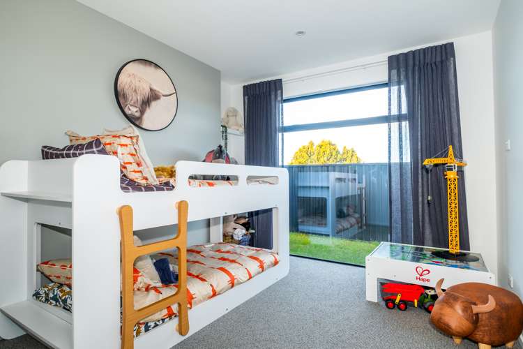 58 Meadowstone Street Gleniti_23