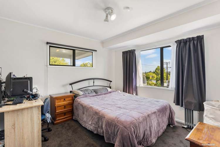 54 Rosier Road Glen Eden_14