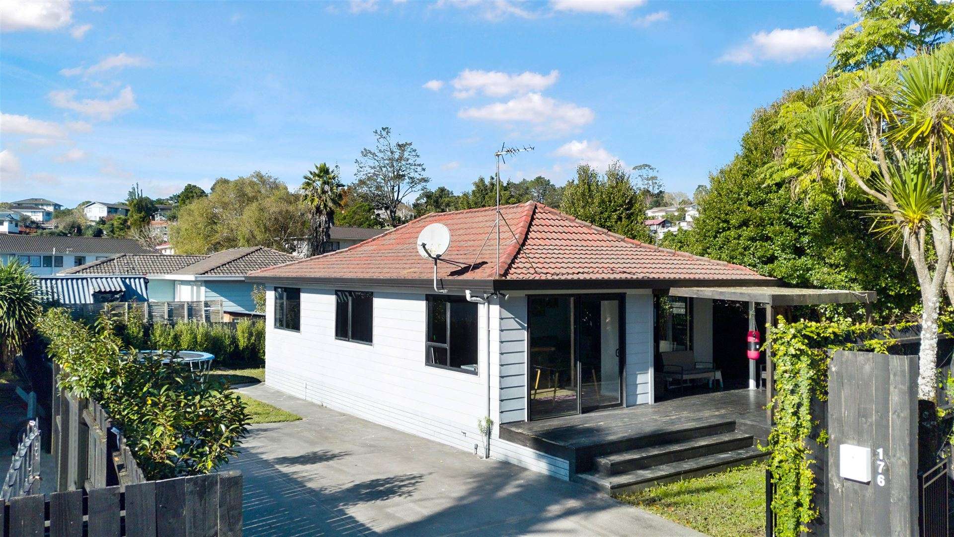 174 Solar Road Glen Eden_0