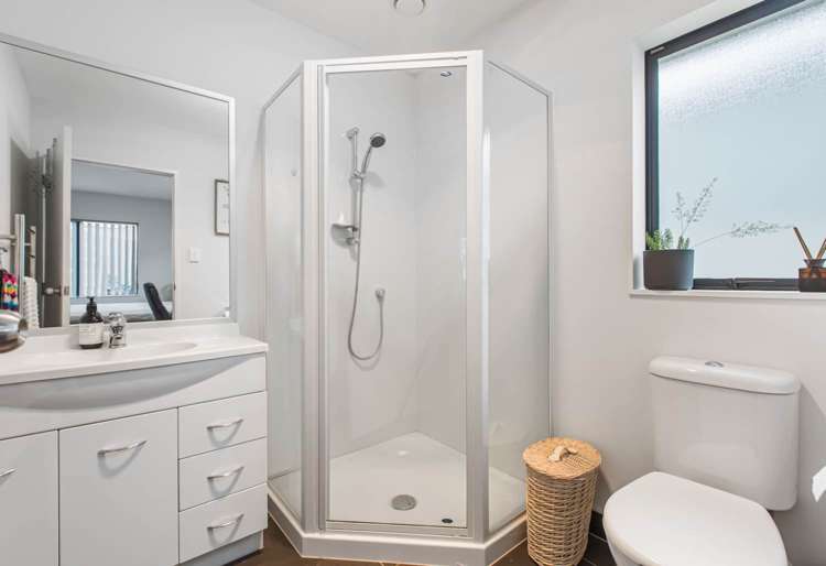 14 Kotuku Crescent Takanini_9