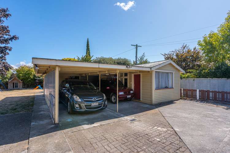 184 High Street South Carterton_10