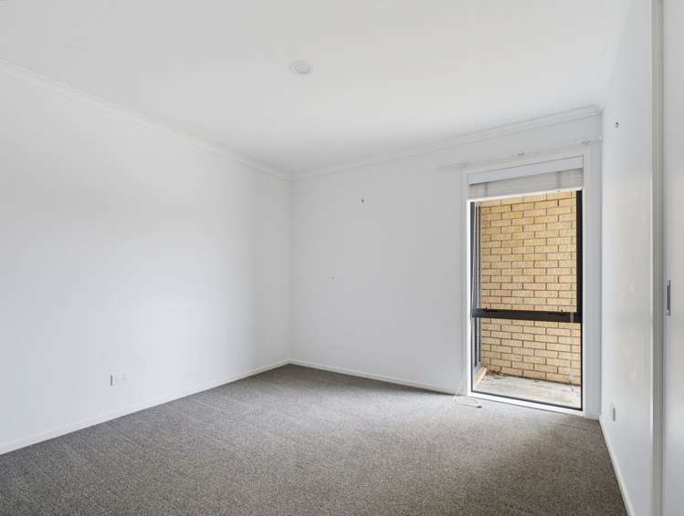 63 Carroll place Owhata_11