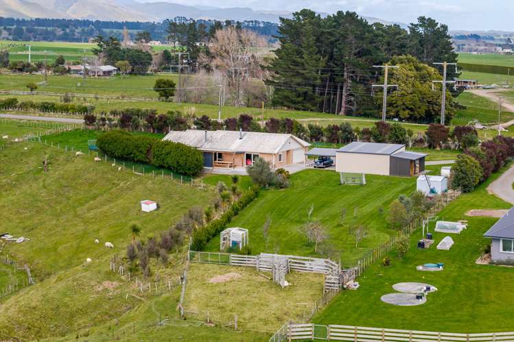 83 Williams Road Tokomaru_21