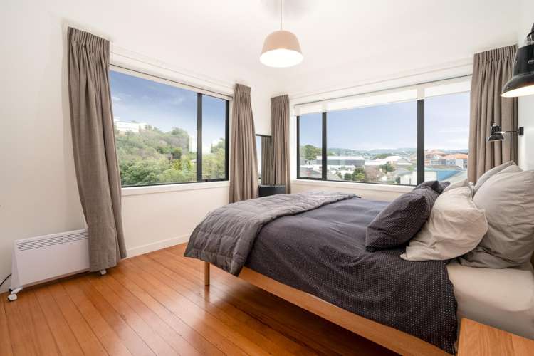 13 Elphinstone Avenue Strathmore Park_16