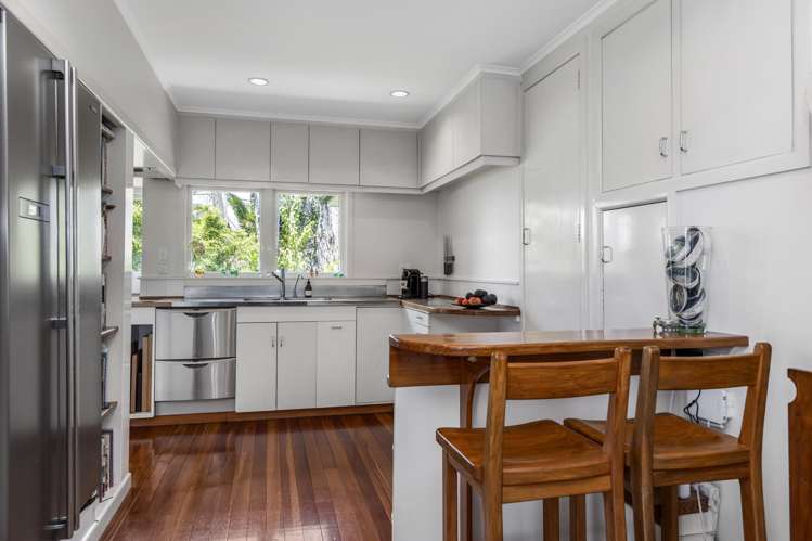 153 and 153a Waipuna Road East Mt Wellington_17