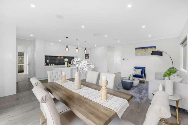 38 Lime Hill Rise Flat Bush_10