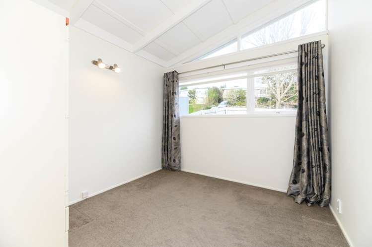 6a Shanaway Rise Hillcrest_12