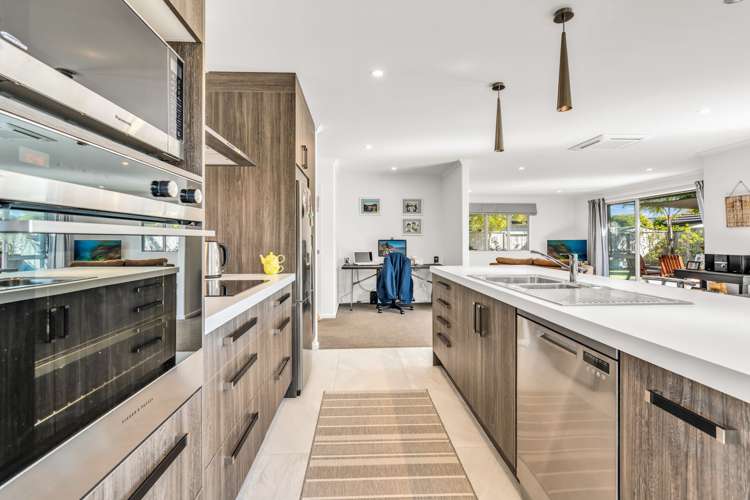 11 Kaurinui crescent_4