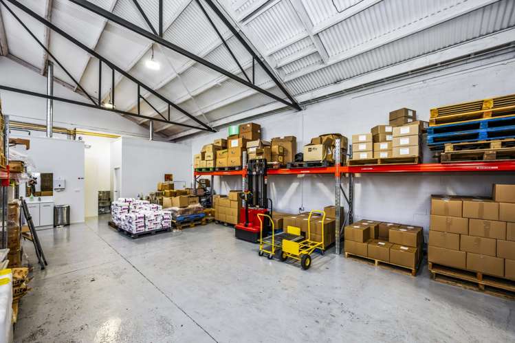 135 Atkinson Avenue Otahuhu_10