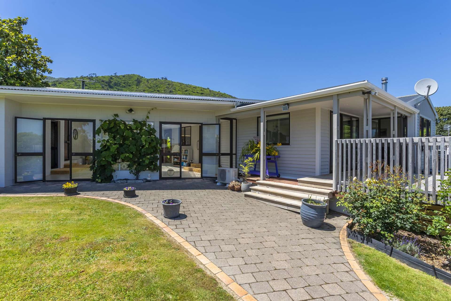10 Winara Avenue Waikanae_0