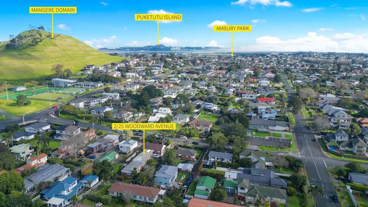 2/25 Woodward Avenue Mangere Bridge_14