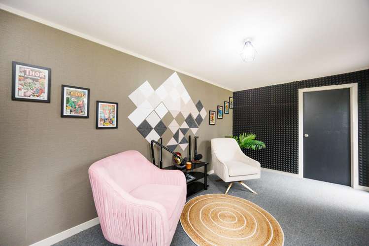 27 Ferndale Place Feilding_9