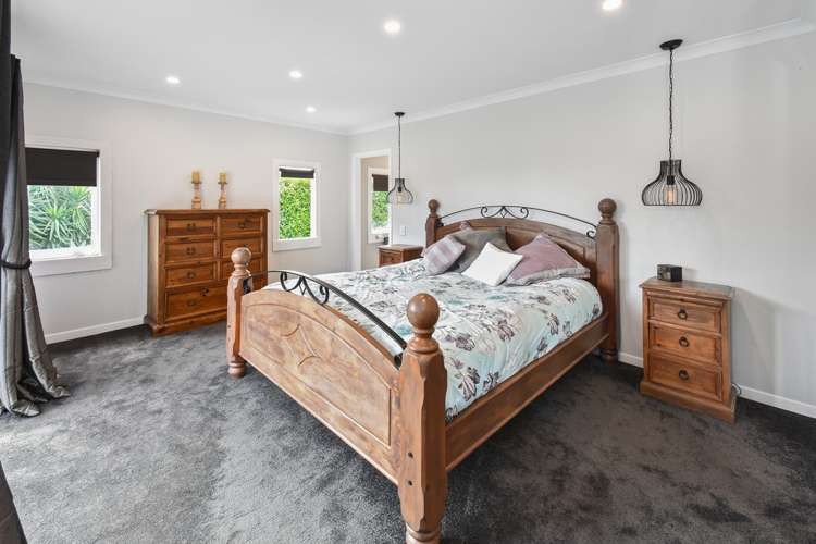 182 Clarks Beach Road Clarks Beach_9