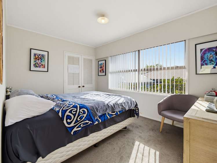 7 Selwyn Road Manurewa_24