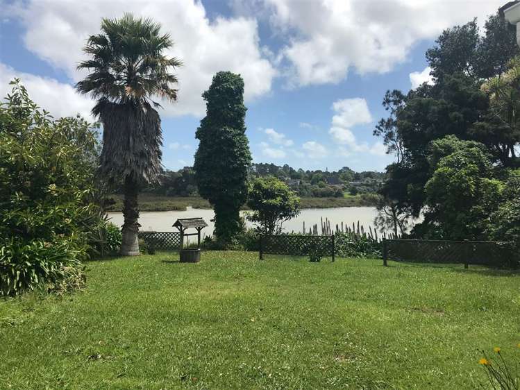 38 Abbotleigh Avenue Te Atatu Peninsula_10