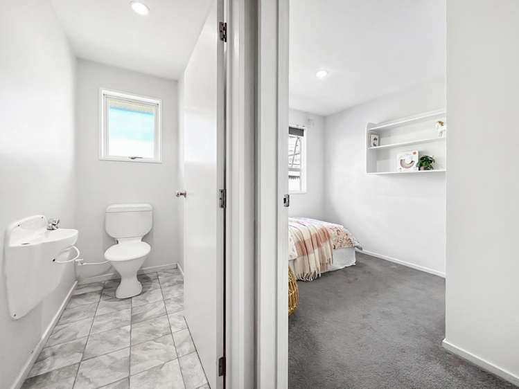 2/114 Warden Street Richmond_16