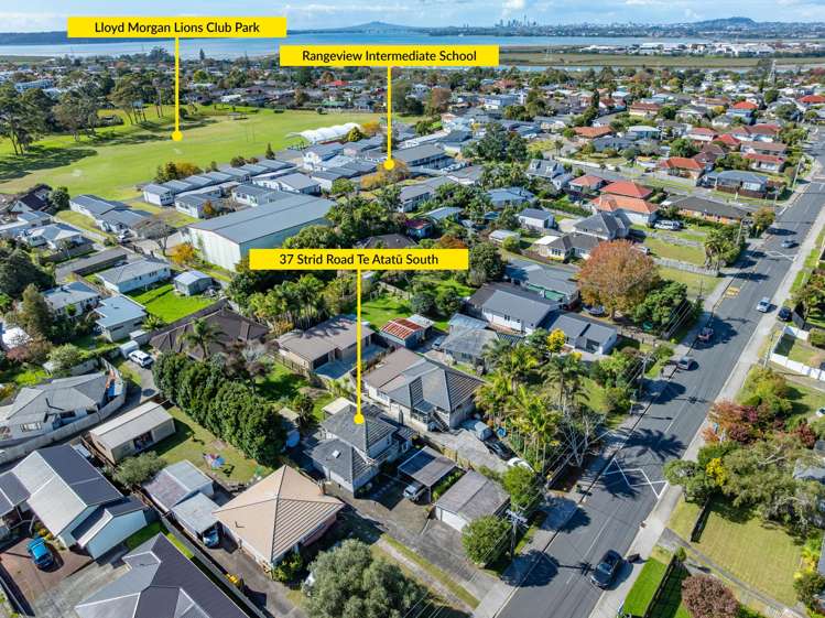 37 Strid Road Te Atatu South_12