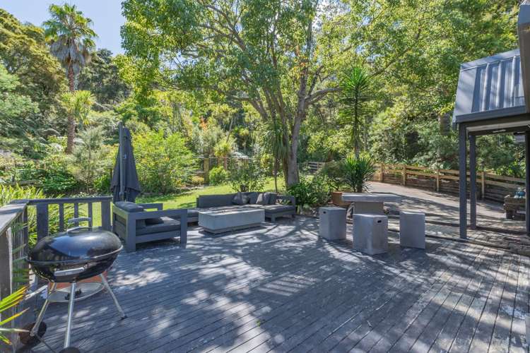 110 Attwood Road Paremoremo_13