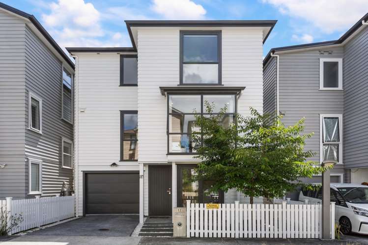 12 Nephrite Lane Henderson_2