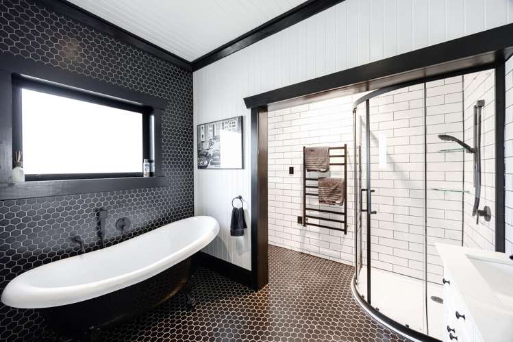 468 Flag Range Road Sherenden_21