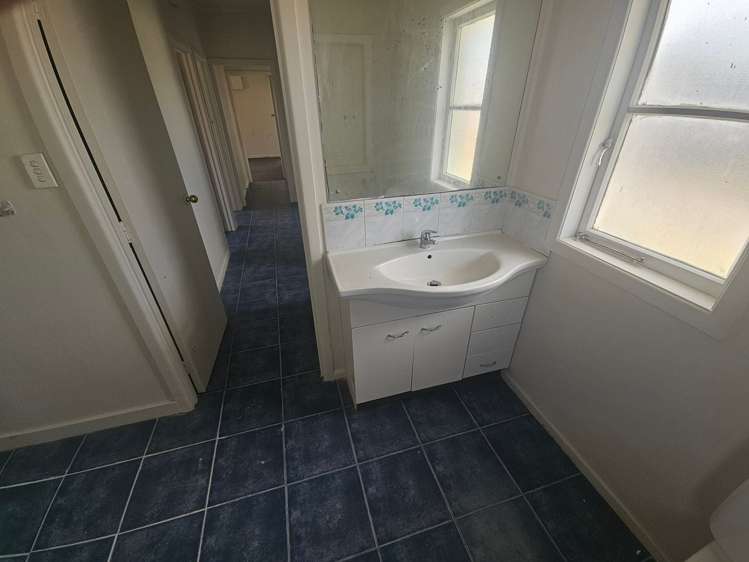 53 Halver Road Hillpark_18