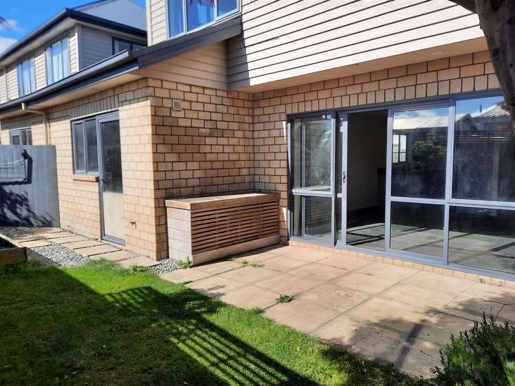 8c Charles Street Waltham_13