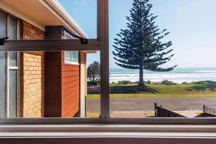 218 Ocean Road Ohope_18