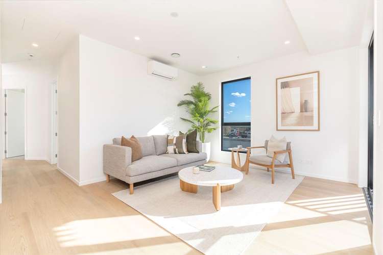 102/2A 2A Te Ara Taurapa Point Chevalier_5