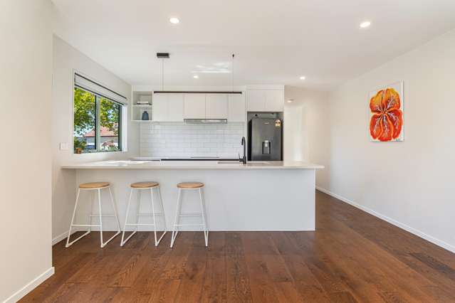 Modern Coastal Living Steps from the Marina