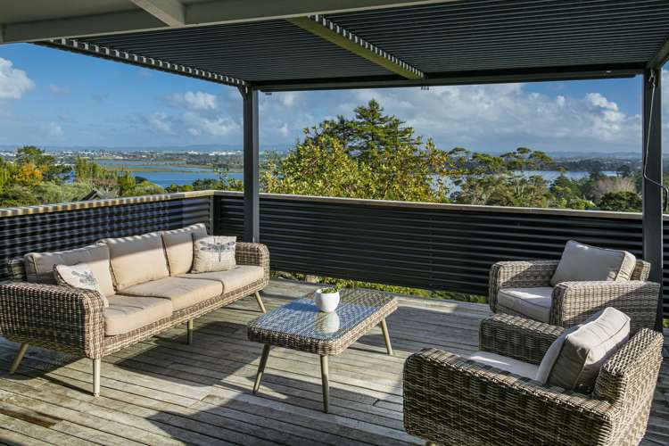 70 Attwood Road Paremoremo_5