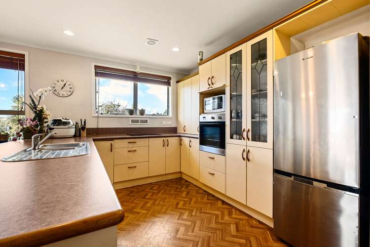 114 Huatoki Street Frankleigh Park_10