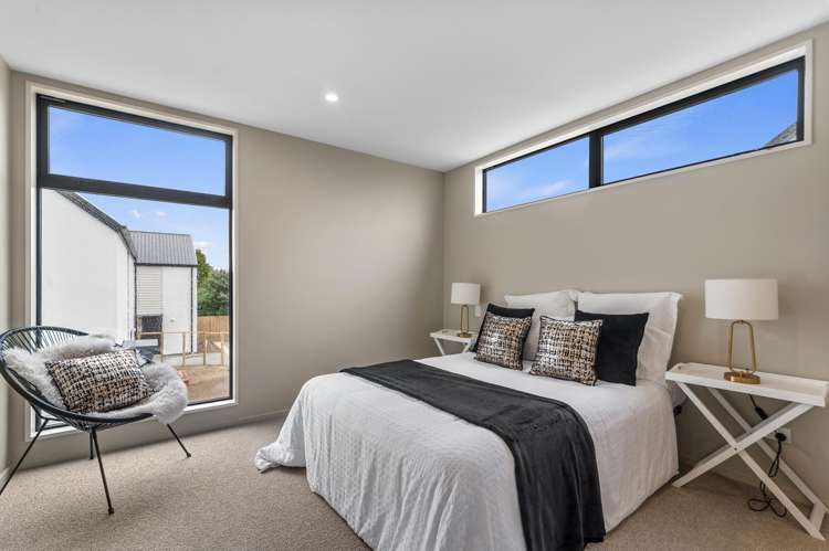 1/30 George Street Rolleston_9