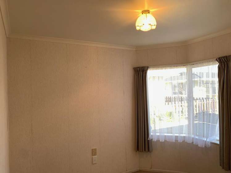 11c Norman Street Brooklands_23