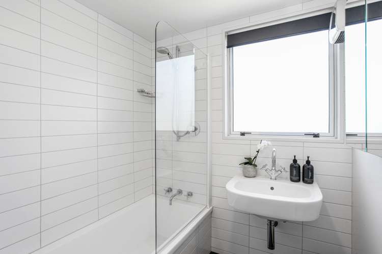 5 Idaho Place Burwood_11