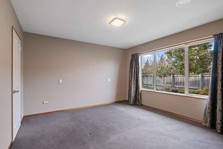 14 Country Place Allenton_18