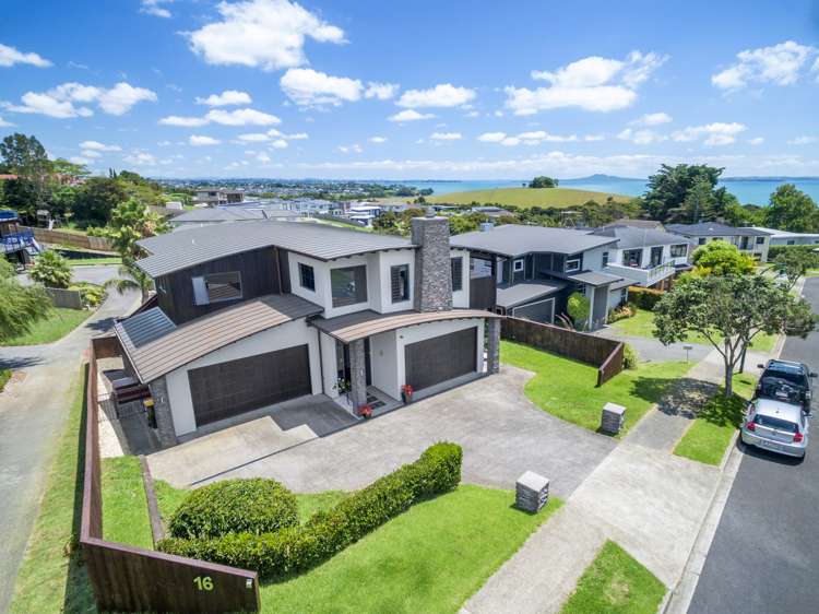 16 Crossland Place Maraetai_25