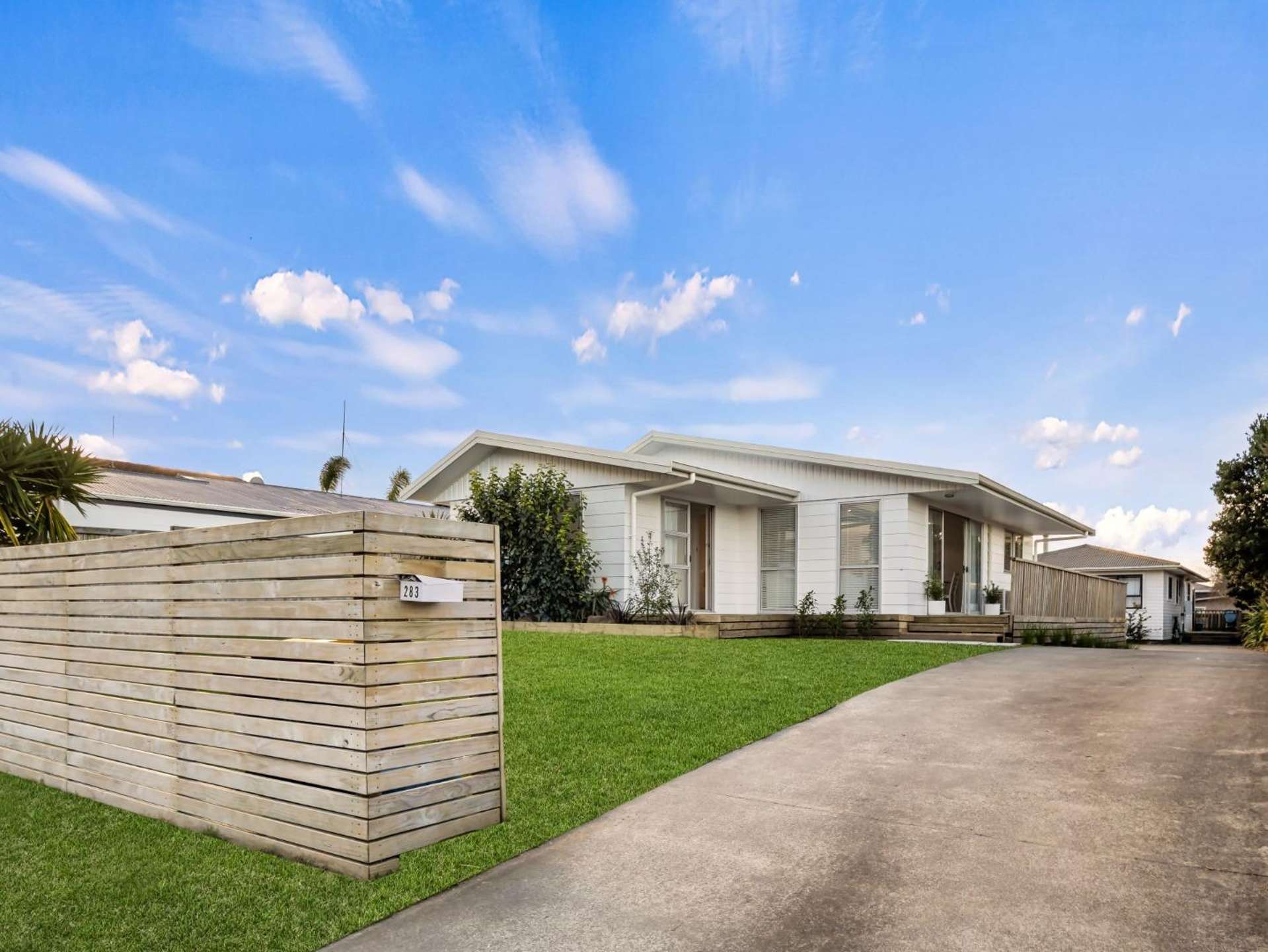 283 Dickson Road 1131_0