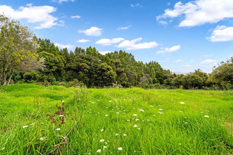 142 Massey Road Waipu_8