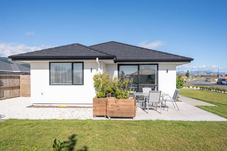 1 Woodley Road Richmond_1