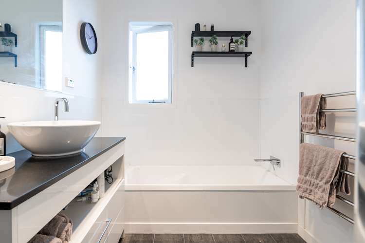 195 Ohaupo Road Glenview_12