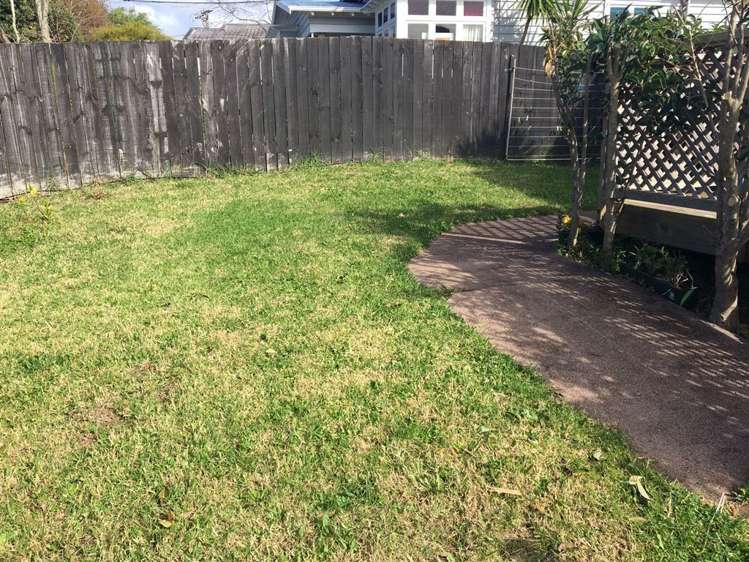 1/37 Nile Road Milford_8