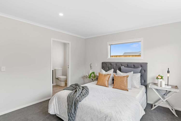 6 Magnolia Place Levin_9