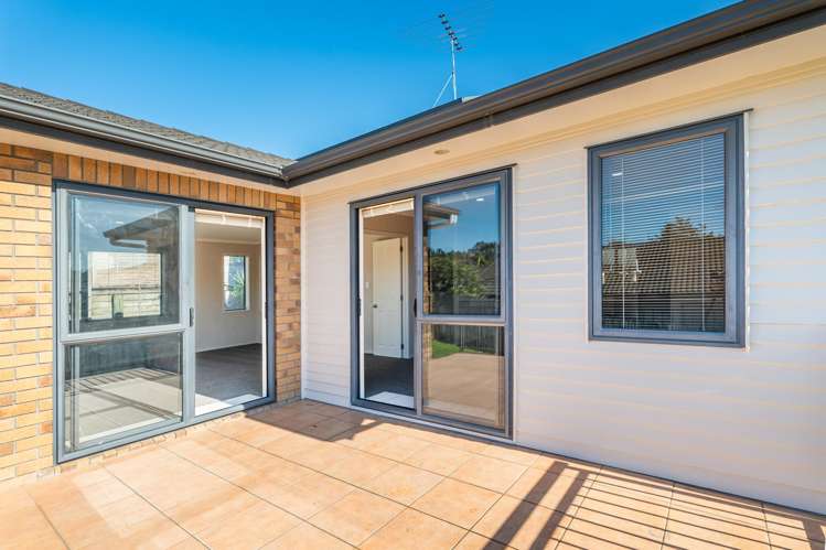 100 George Deane Place Greenhithe_18