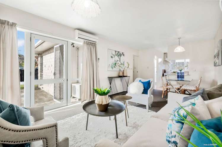 2/45 Charntay Avenue Clover Park_5