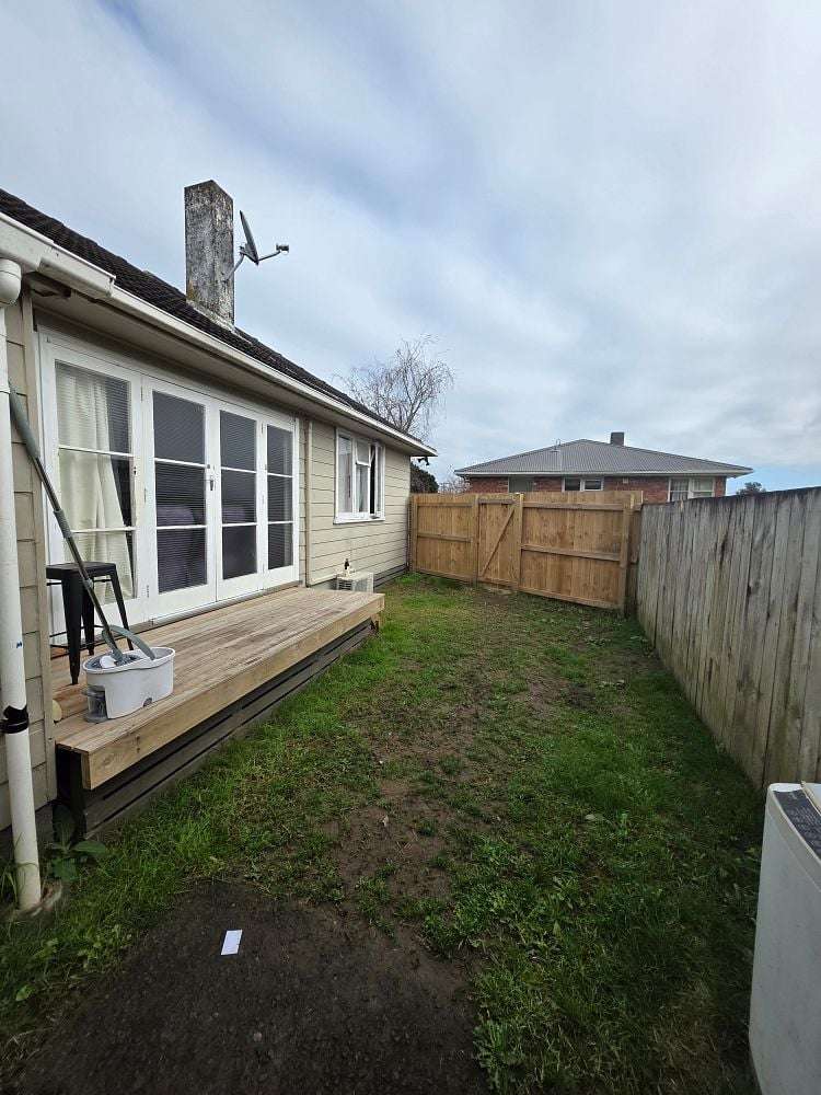 16 Clarkson Crescent Otara_1