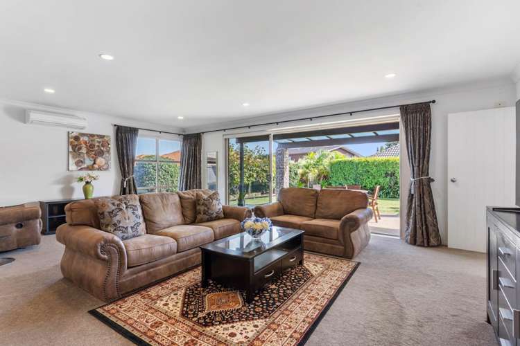 11 Elwyn Close Flat Bush_8